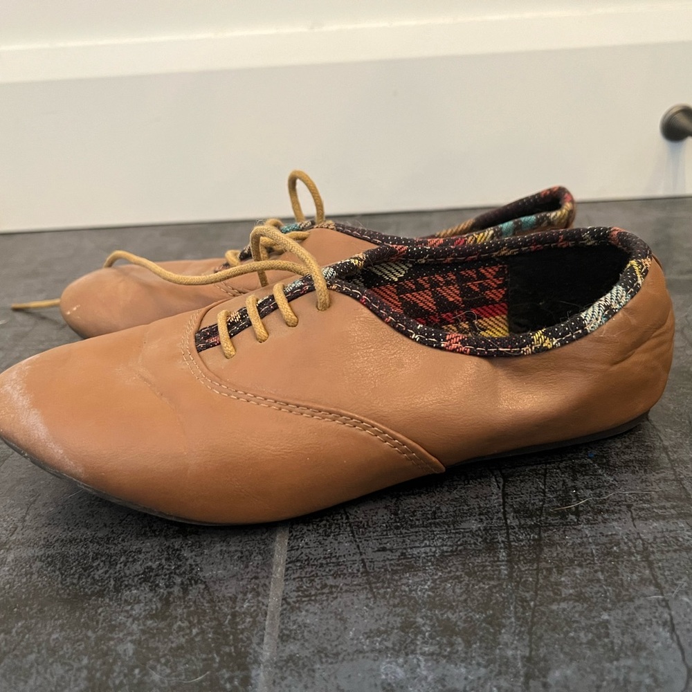 Moccassin flats - Picture 2 of 4
